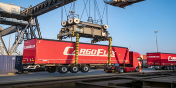 PR-Foto der Spedition CargoFlex, aufgenommen am Montag (13.02.17) in Hamburg. Fotocredit: Stefan Simonsen, www.simonsen.photo 