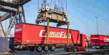 PR-Foto der Spedition CargoFlex, aufgenommen am Montag (13.02.17) in Hamburg. Fotocredit: Stefan Simonsen, www.simonsen.photo 