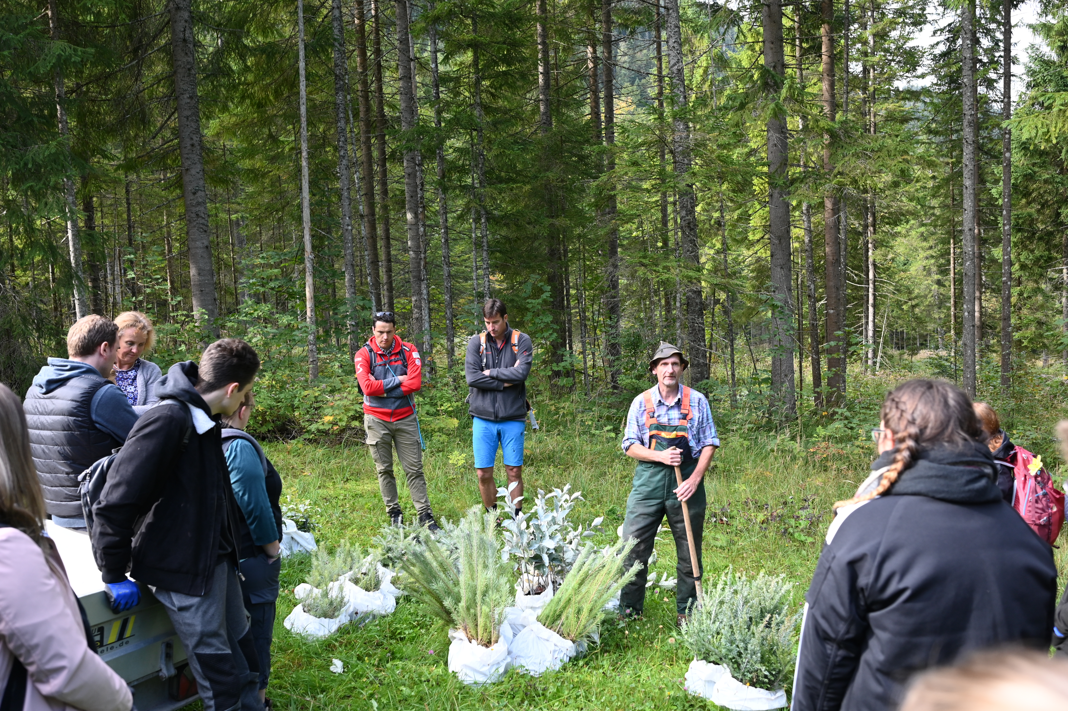 Creditreform Bayreuth: Bäumchenpflanzaktion in Bayrischzell 13