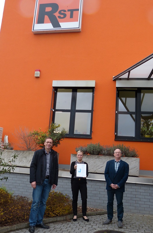 Creditreform Braunschweig Göttingen CrefoZert RST Rohrleitungs-, Straßen- und Tiefbau GmbH Creditreform Braunschweig Göttingen CrefoZert RST Rohrleitungs-, Straßen- und Tiefbau GmbH