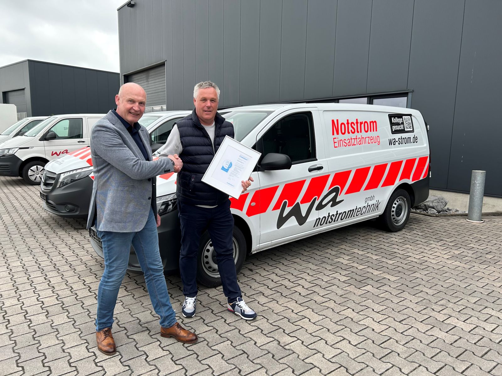 Uwe Wellner, Creditreform Gütersloh; Marcus Kleine-Wienker, WA-Notstromtechnik GmbH Uwe Wellner, Creditreform Gütersloh; Marcus Kleine-Wienker, WA-Notstromtechnik GmbH