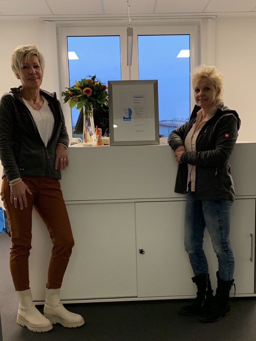 v.l.: Hiltrud Lübken, Anja Kramer, Finanzbuchhaltung ProjektStore FG GmbH