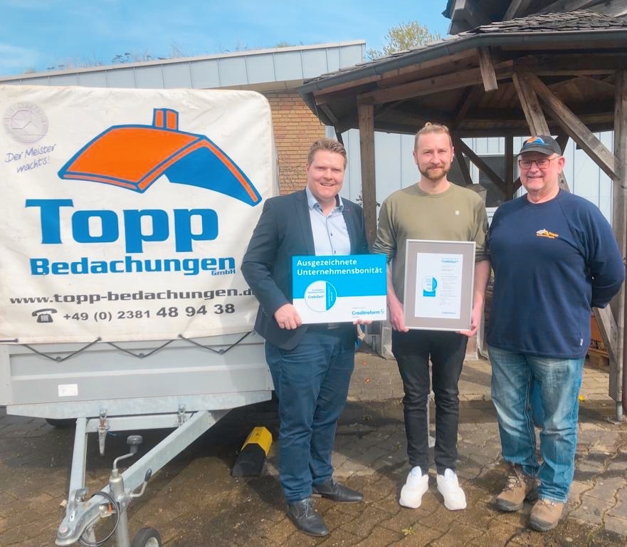 Übergabe CrefoZert Topp Bedachungen GmbH