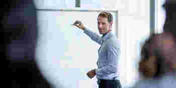 seminar-950x503_gespiegelt.jpg
