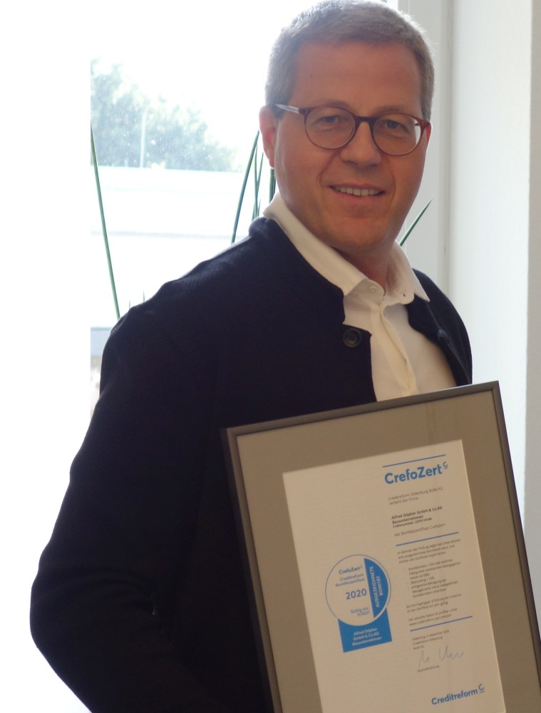 Verleihung des Bonitätszertifikats CrefoZert an Alfred Döpker GmbH & Co. KG News-Details