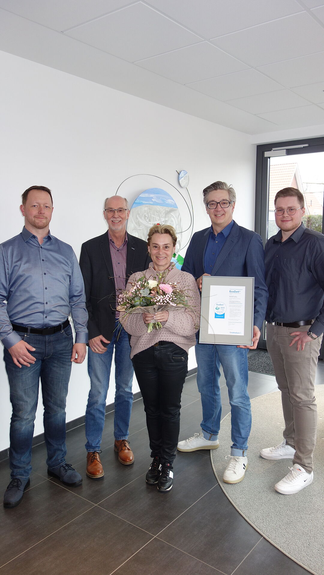 Übergabe EcoZert Creditreform Oldenburg Aljo GmbH & Co. KG