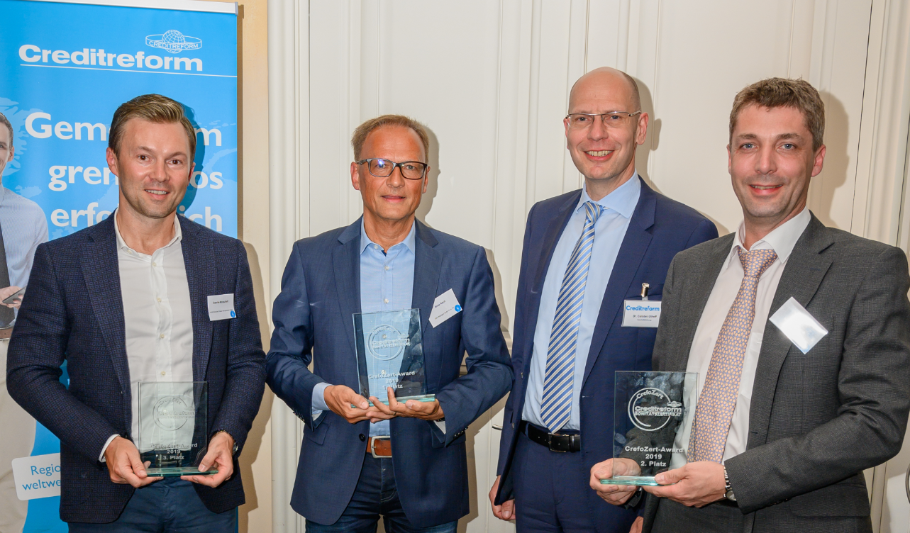 (v.l.n.r.: Sascha Morschett, Arno Rech, Dr. Carsten Uthoff, Götz Scheurer) (v.l.n.r.: Sascha Morschett, Arno Rech, Dr. Carsten Uthoff, Götz Scheurer)